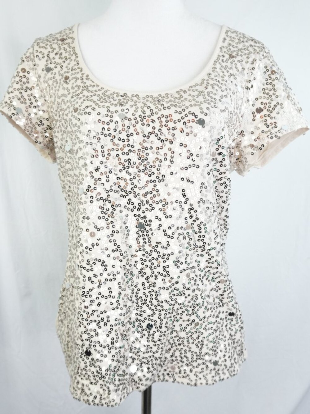 LNC WHBM Womens Large Sequin Top Cream Silver Short Sleeve Shirt Business Casual